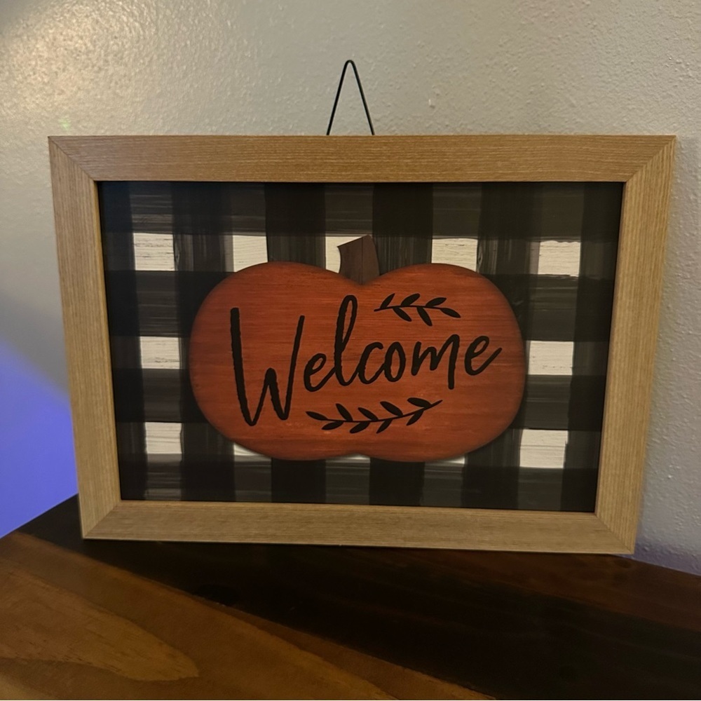 LIMITED TIME $5 ITEM!! Rustic Welcome Plaque with Pumpkin Design